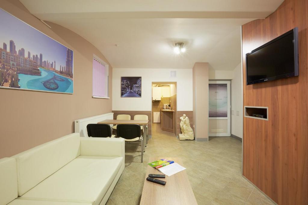 Apart Comfort Plus Hostel Lviv Exterior photo